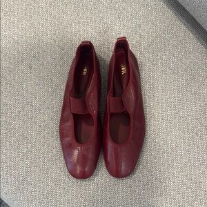 Zara Red Suede Flats Sophisticated Comfort